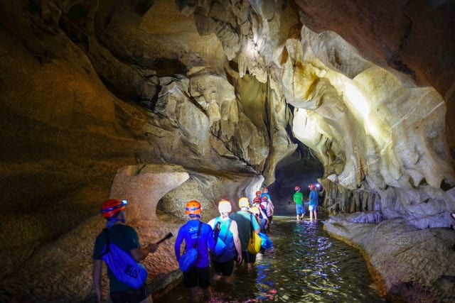 3 Day Kayaking and Caving in Ba Be National Park
