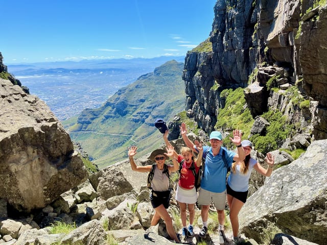 Platteklip Gorge Hiking in Cape Town
