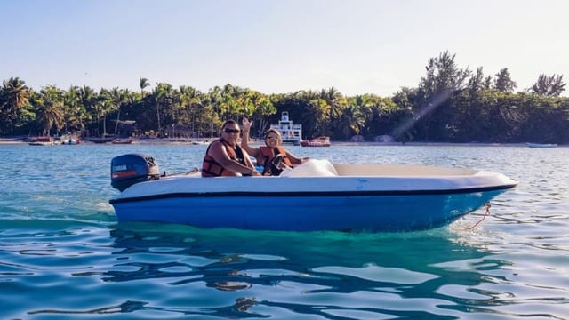Speedboat and Parasailing Adventure in Punta Cana