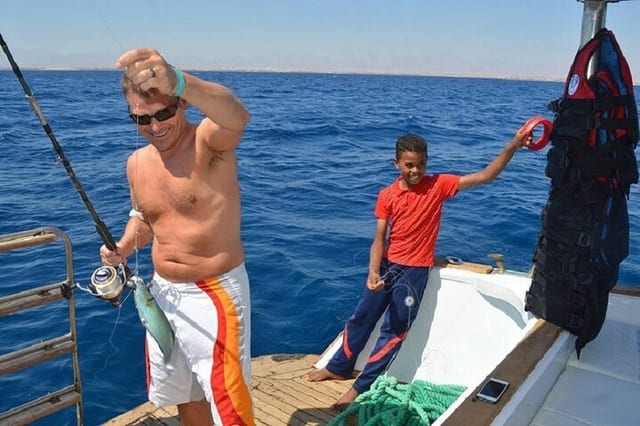 Private Fishing Day with Equipment and Lunch in Hurghada