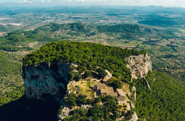 Castle Ruins Hike in Alaró