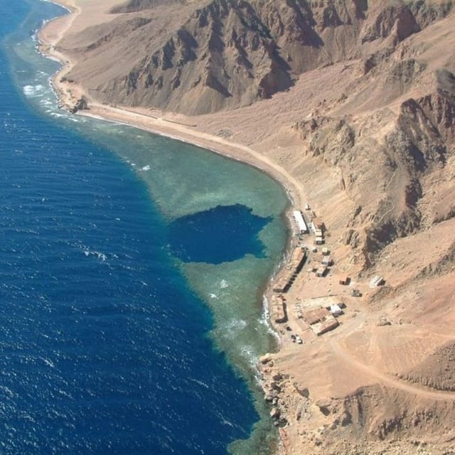 Schnorcheln am Blue Hole mit Kamelritt & Mittagessen – Sharm El Sheikh