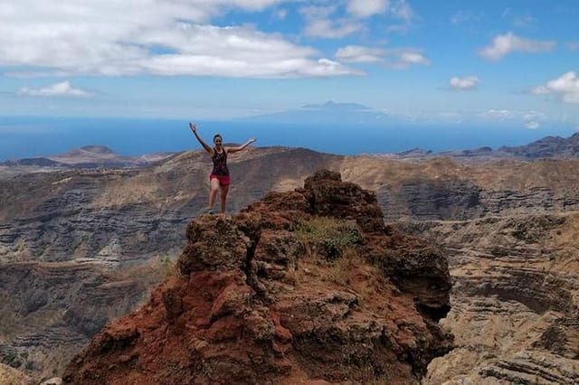 Hiking to Antonia Peak on Santiago Island