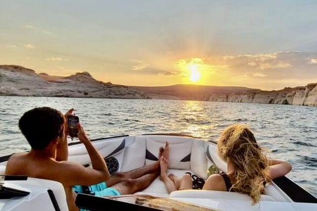 1-Hour Private Speedboat Cruise with Spectacular Views in Agadir