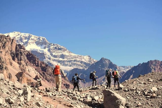 Plaza Francia Trek in Aconcagua