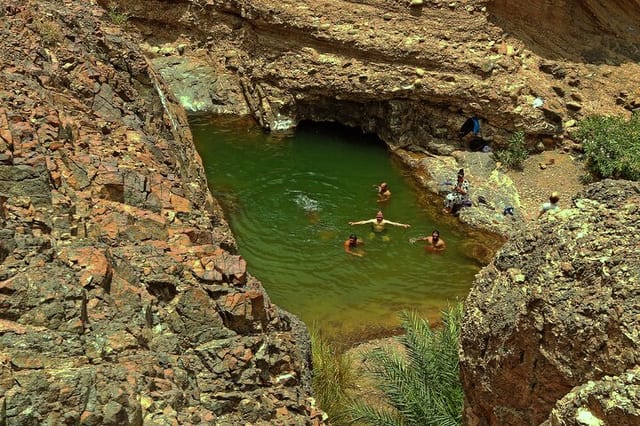Private 4×4 Wadi Shawaka Drive from Dubai