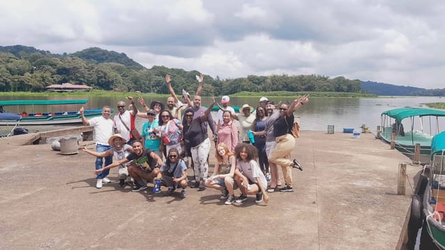 Monkey Island Boat Trip and Sloth Sanctuary in Gamboa