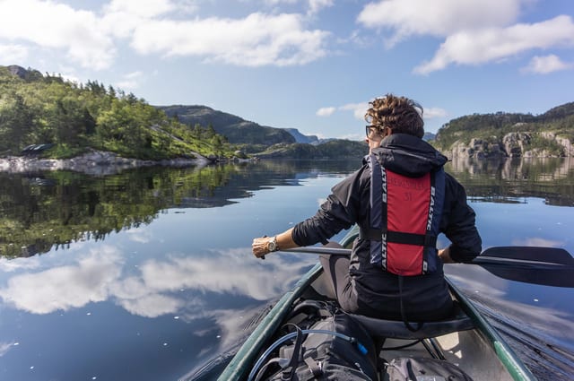 Preikestolen Hidden Trail and Canoe in Lysefjord