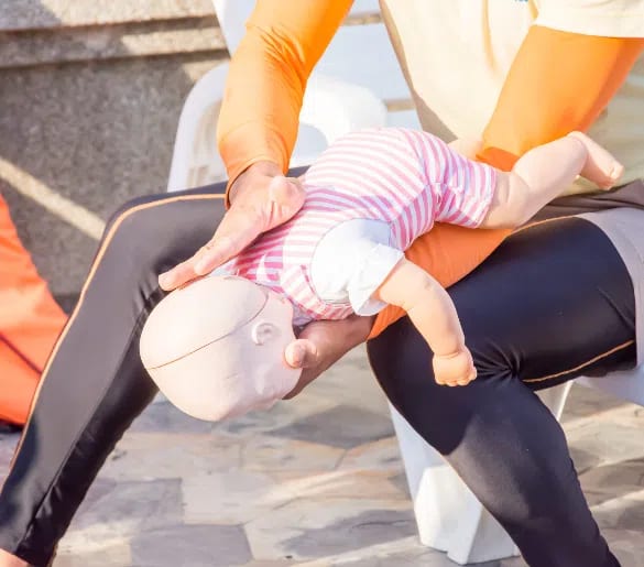 FAA Level 2 – Defibrillation Training – CPR-AED (1 Day)