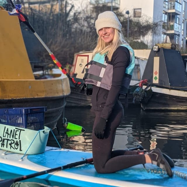 Relaxing Adult SUP Sessions on Regent’s Canal, London