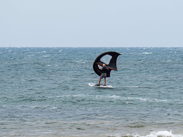 Wing SUP Surf Session