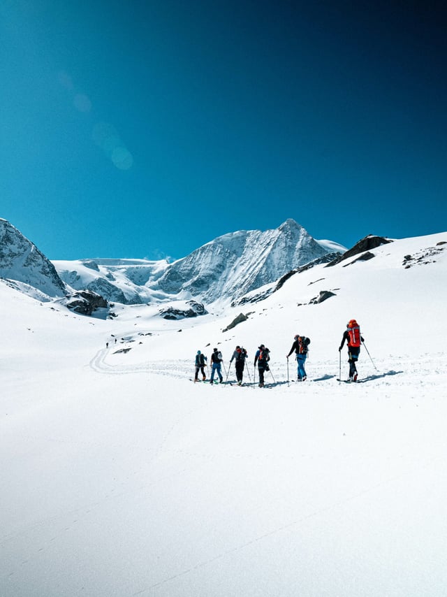 Intro to Multi-Day Hut-to-Hut Ski Touring in Chamonix, listing photo