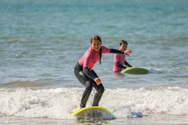 Stage de surf débutants pour enfants de 2 jours à Croyde, listing photo