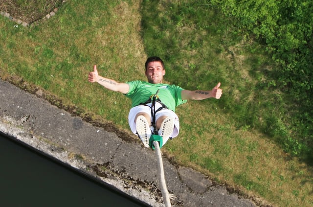 160ft Bungee Jump in Belfast Queens Quay, listing photo
