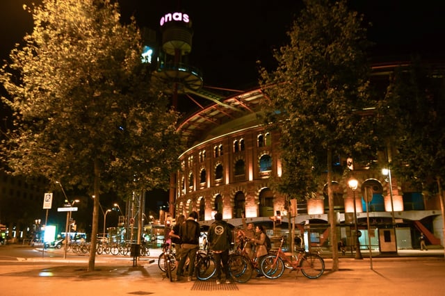 Barcelona Night Bike Tour with Tapas and Cava, listing photo