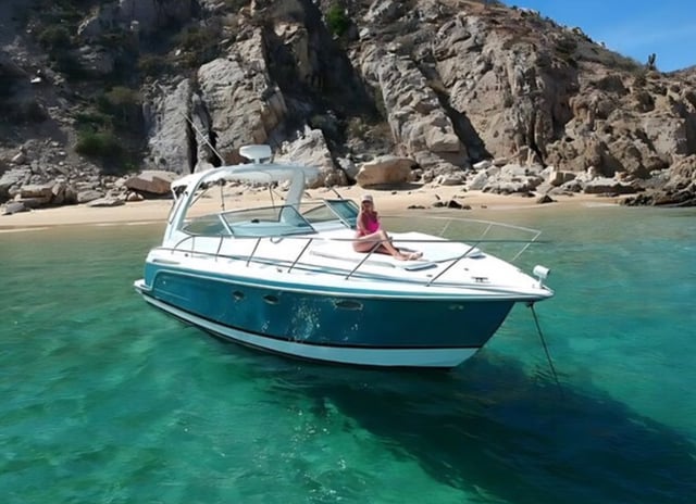 Cabo 34ft Private Yacht Cruise to El Arco with Drinks (Up to 6 Guests), listing photo