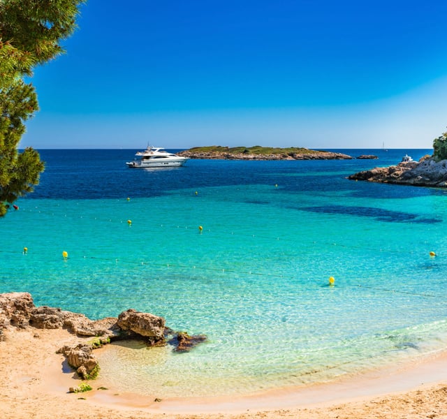 Illetas Discovery Boat Tour with Swim Stop from Playa de Palma, listing photo