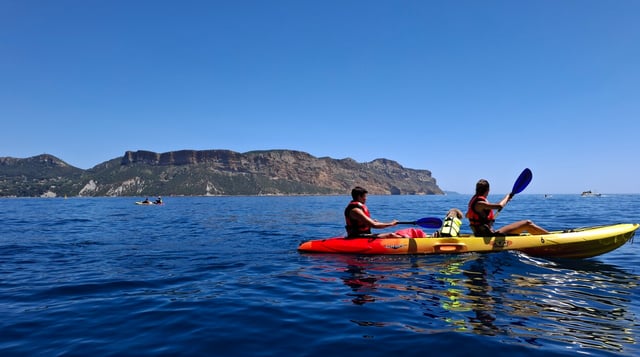 Morning Sea Kayaking Sporty Adventure in the Calanques, listing photo