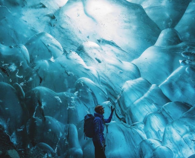 Blue Ice Cave Tour in Vatnajökull, listing photo