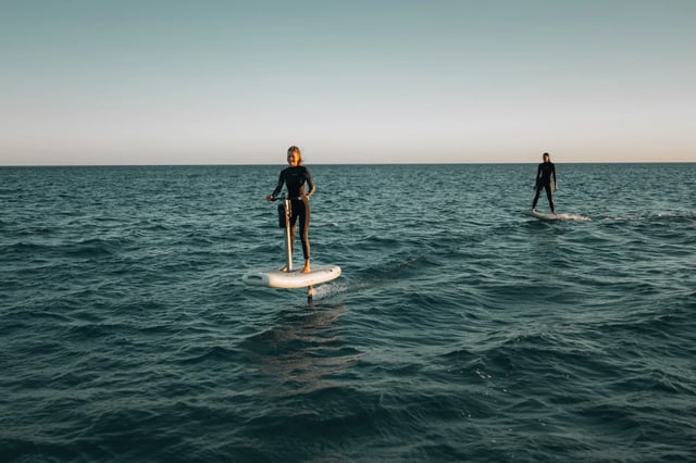 E-Foil Lesson in Malmö (Electric Foil Surfing Experience), listing photo