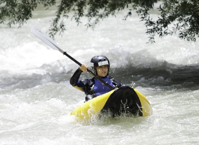 Canoraft Whitewater Kayaking on the Genil River, listing photo