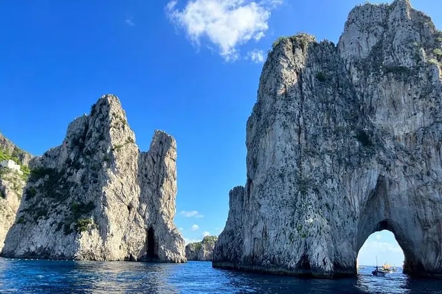 Capri Mini Cruise with Swimming Stop and Free Time on the Island, listing photo
