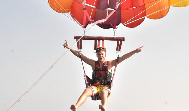 Premium Parasailing Experience with Transfers in Hurghada, listing photo