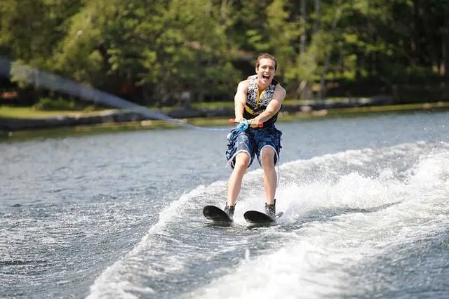 Water Skiing in Trincomalee: Guided Coastal Session, listing photo
