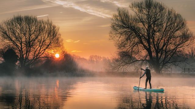 SUP Lessons on the River Thames at Streatley, listing photo