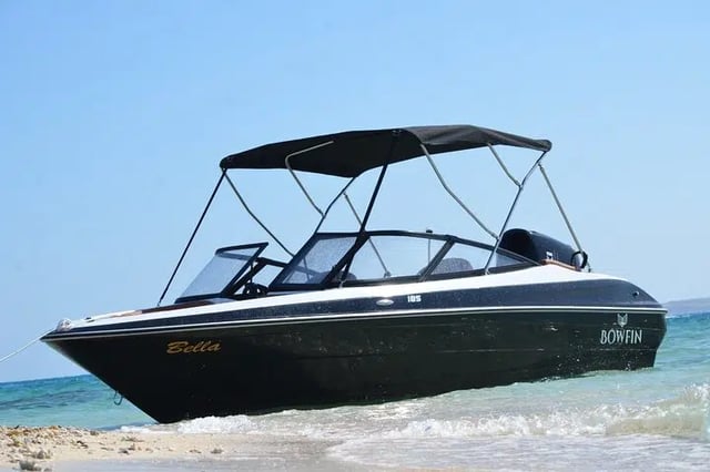 Private Speedboat Trip to Ozirea Island with Snorkeling from Hurghada, listing photo
