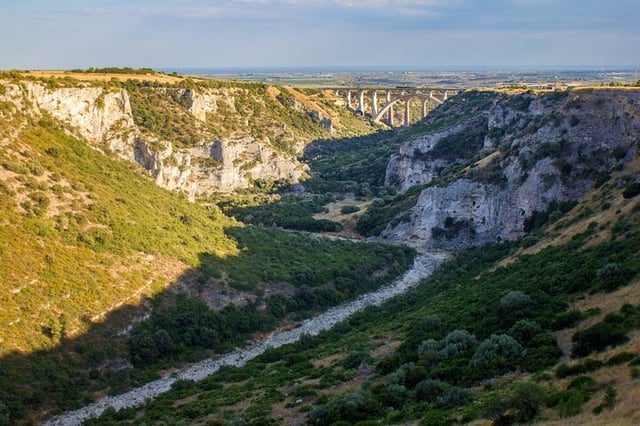 Canyon Hike in Gravina di Castellaneta, listing photo