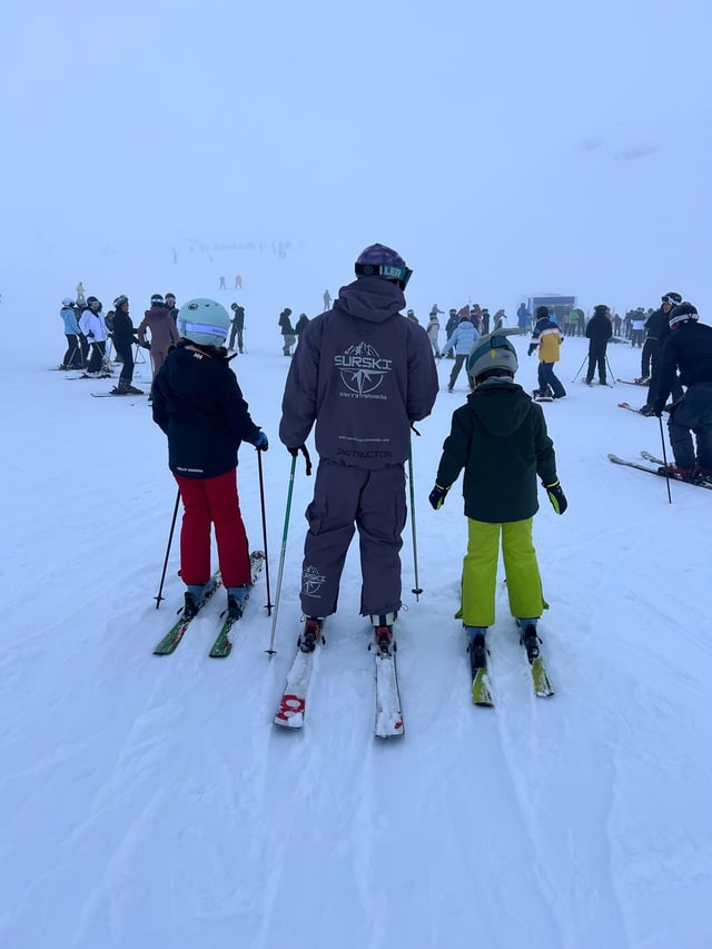 Beginner Group Ski or Snowboard Course in Sierra Nevada, listing photo