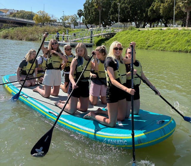 Hen and Stag Party on SUP in Seville, listing photo