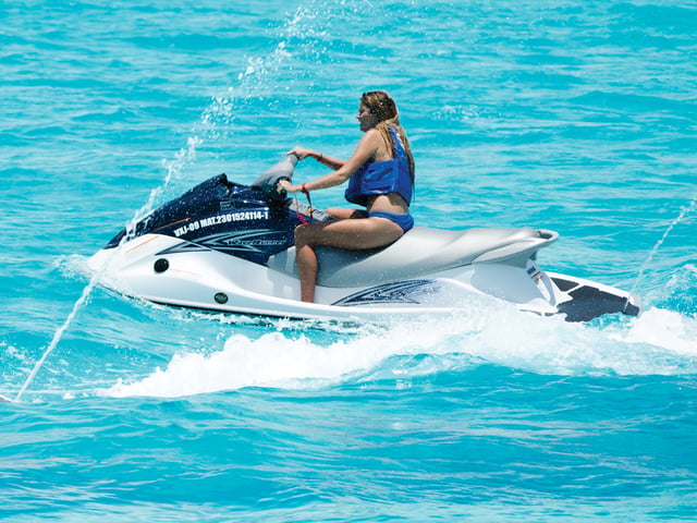 Waverunner Experience in Cancún, listing photo