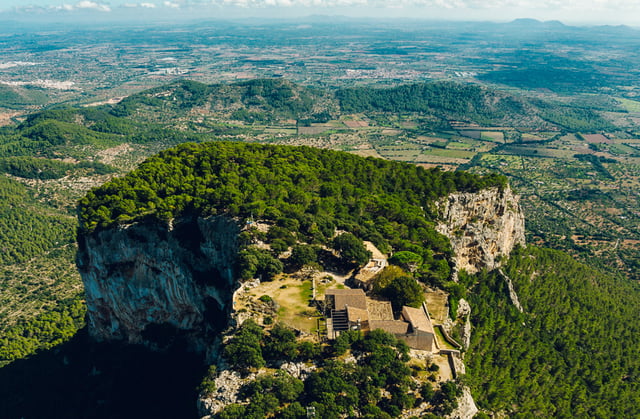 Castle Ruins Hike in Alaró, listing photo