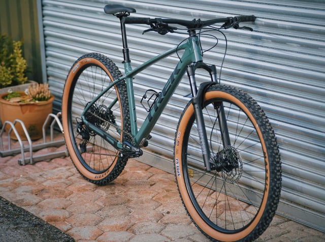 Bike and E-Bike Hire to Explore the Peak District, listing photo