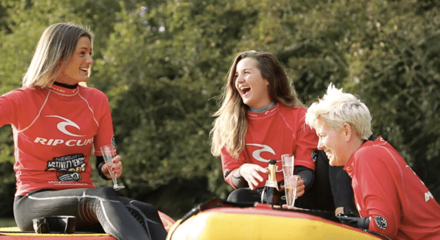 Kayaking – Paddle & Prosecco in Newquay, listing photo