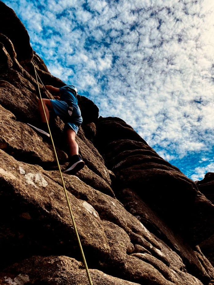 Outdoor Rock Climbing Adventure in Dartmoor, photo 4