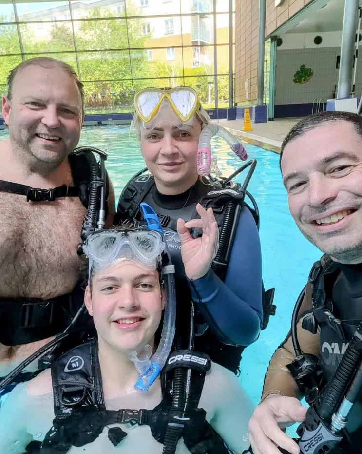 SSI Diver Stress & Rescue Course in Borehamwood, photo 2