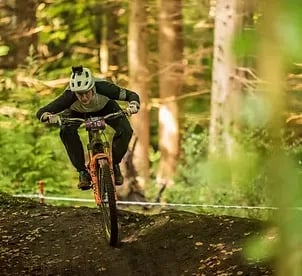 Mountain Bike Hire in Surrey Hills and South Downs, photo 3