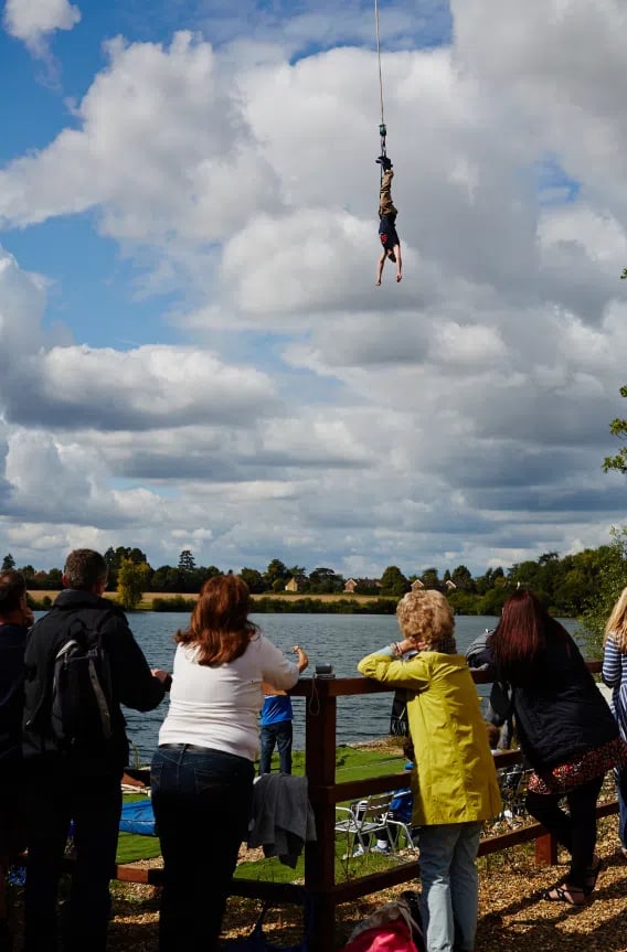160ft Bungee Jumping at Bray Lake in Maidenhead, photo 3