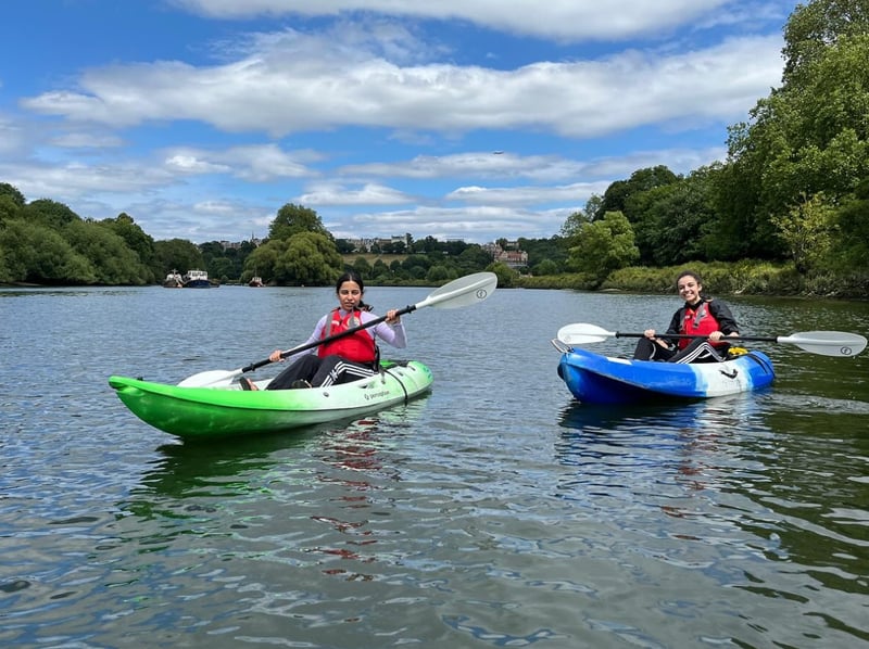 Kayak Hire from Richmond Bridge gallery 2