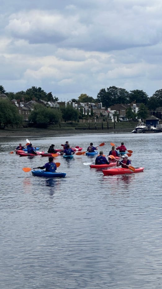 Kayak Hire from Richmond Bridge gallery 4