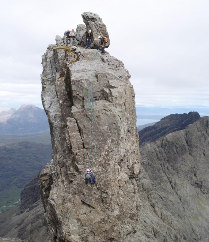 4 Day Black Cuillin Ridge Mountaineering on the Isle of Skye gallery 2