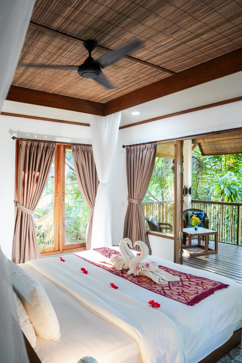 Passport to Paradise: Multi-Resort Dive Adventure in North Sulawesi, photo 4
