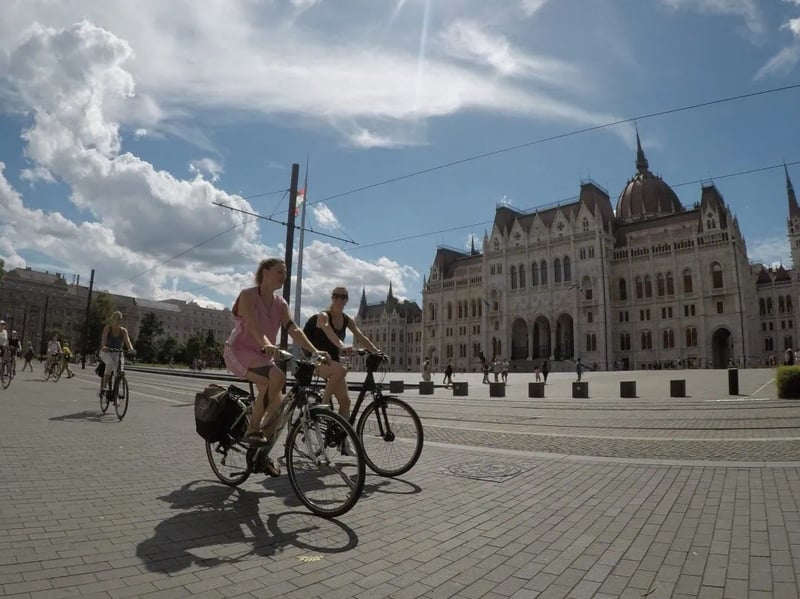 Budapest Bike or E-Bike Tour with a Traditional Goulash Meal gallery 6