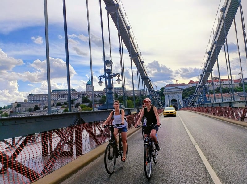 Easy Breezy Bike or E-Bike Tour in Budapest, Hungary, photo 5