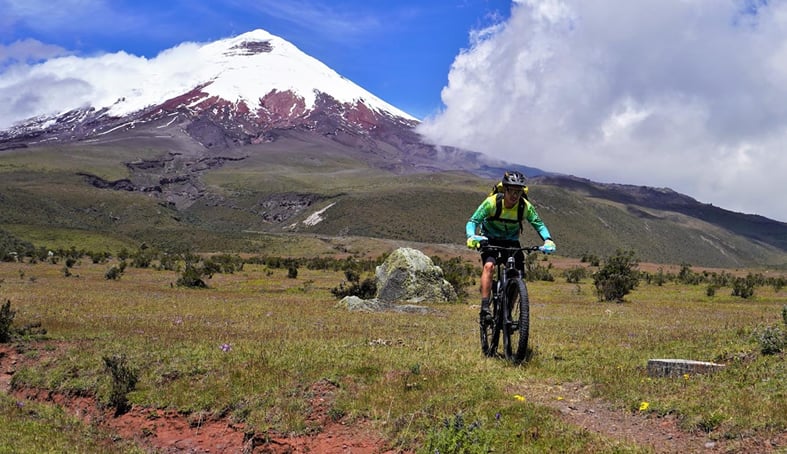 10-Day Ecuadorian Volcanoes Biking Trip gallery 6