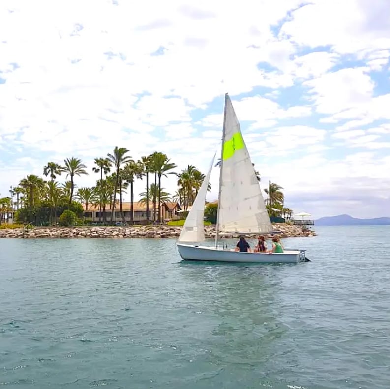 Raquero Sailing Experience in Puerto de Alcudia, Mallorca, photo 2