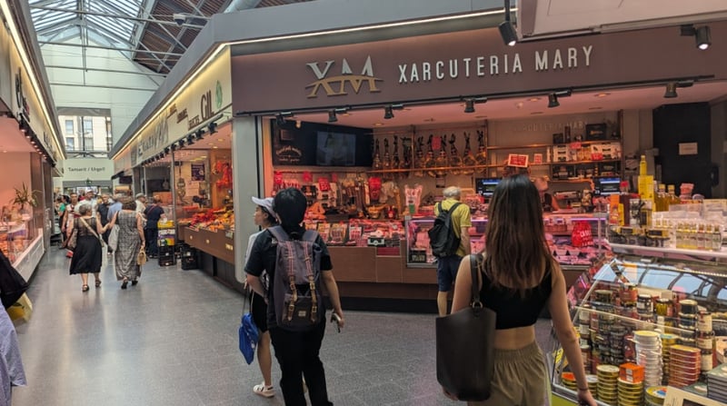 Barcelona E-Bike Tour: Historic Market with Tastings, photo 3